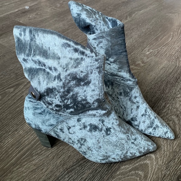 Free people moonlight crushed velvet Booties - Picture 3 of 4